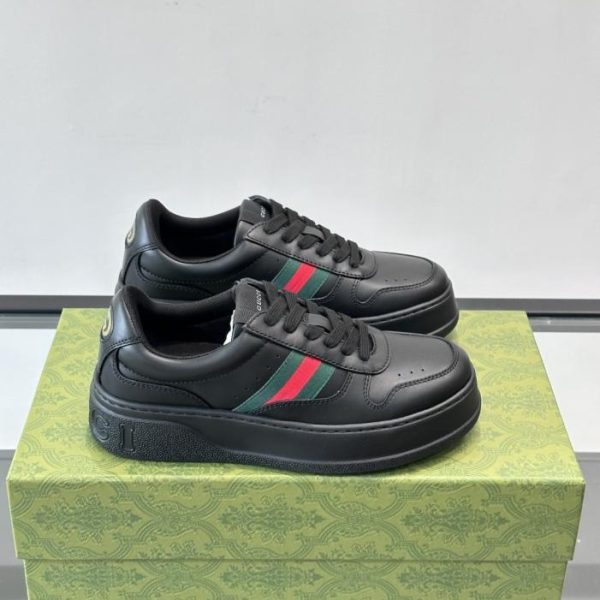 repliche,replica,perfette,siti di,affidabili,migliori siti,dove comprare,1:1,scarpe da ginnastica Contatore / Sneakers Gucci da coppia con plateau color biscotto (OZ3MH)