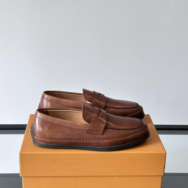 repliche,replica,perfette,siti di,affidabili,migliori siti,dove comprare,1:1,scarpe da ginnastica Contatore / Mocassini da uomo TOD’S, in pelle pieno fiore, decorazione a strisce con logo del marchio (KUYN3)