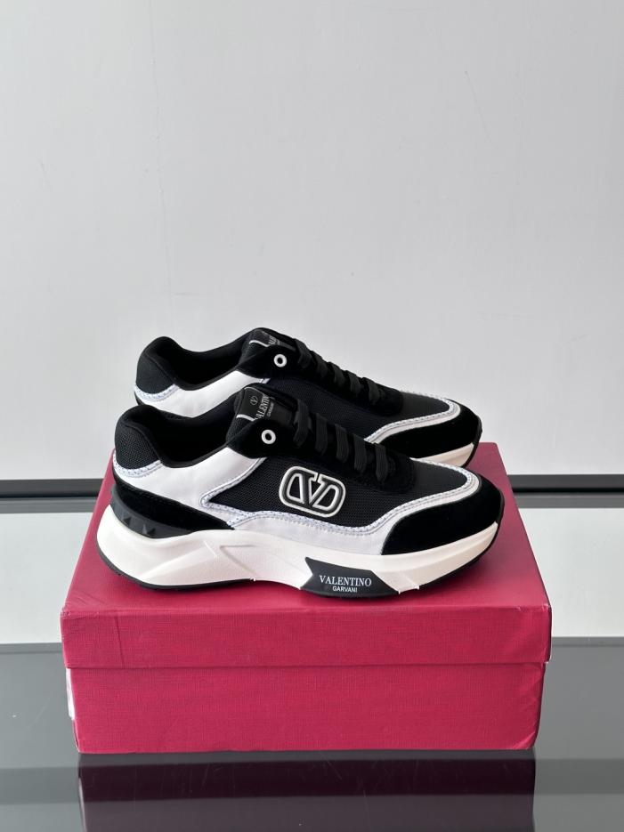 repliche,replica,perfette,siti di,affidabili,migliori siti,dove comprare,1:1,scarpe da ginnastica Contatore / Le nuove scarpe sportive casual da uomo di Valentino, con plateau e design leggero (1QXWY) repliche,replica,perfette,siti di,affidabili,migliori siti,dove comprare,1:1,scarpe da ginnastica Contatore / Le nuove scarpe sportive casual da uomo di Valentino, con plateau e design leggero (1QXWY)