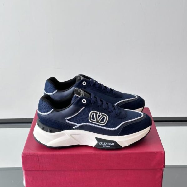 repliche,replica,perfette,siti di,affidabili,migliori siti,dove comprare,1:1,scarpe da ginnastica Contatore / Le nuove scarpe sportive casual da uomo di Valentino, con plateau e design leggero (ROQ3U)
