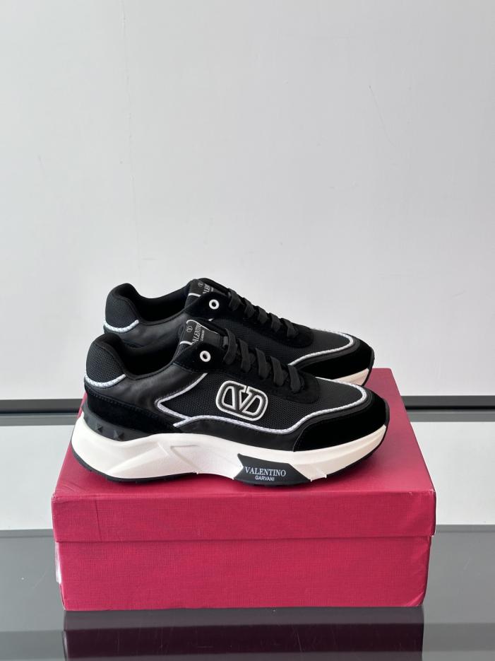 repliche,replica,perfette,siti di,affidabili,migliori siti,dove comprare,1:1,scarpe da ginnastica Contatore / Nuove scarpe sportive casual da uomo di Valentino, con plateau e design leggero (XF7M3) repliche,replica,perfette,siti di,affidabili,migliori siti,dove comprare,1:1,scarpe da ginnastica Contatore / Nuove scarpe sportive casual da uomo di Valentino, con plateau e design leggero (XF7M3)