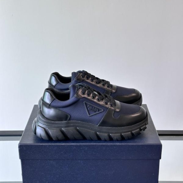 repliche,replica,perfette,siti di,affidabili,migliori siti,dove comprare,1:1,scarpe da ginnastica Contatore / Nuove sneakers casual in morbida pelle da uomo Prada (SFE6B)