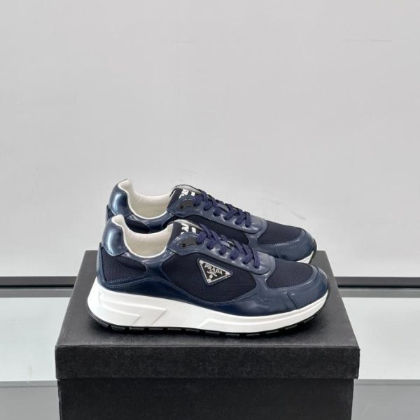 repliche,replica,perfette,siti di,affidabili,migliori siti,dove comprare,1:1,scarpe da ginnastica Contatore / Nuove scarpe sportive casual da uomo Prada (I2KND)