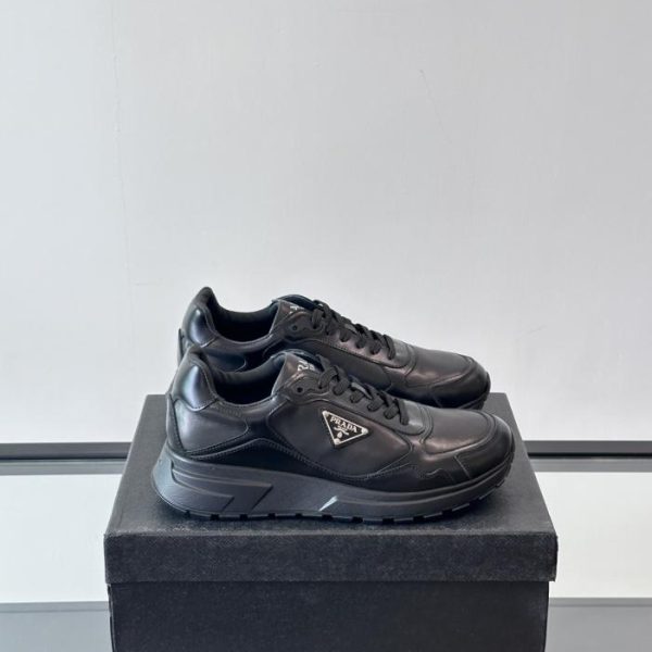 repliche,replica,perfette,siti di,affidabili,migliori siti,dove comprare,1:1,scarpe da ginnastica Contatore / Nuove scarpe sportive casual da uomo Prada (EQCNJ)