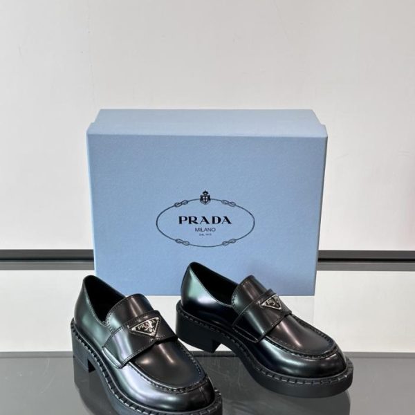 repliche,replica,perfette,siti di,affidabili,migliori siti,dove comprare,1:1,scarpe da ginnastica Contatore / Scarpe classiche con plateau Prada (6FKL0)