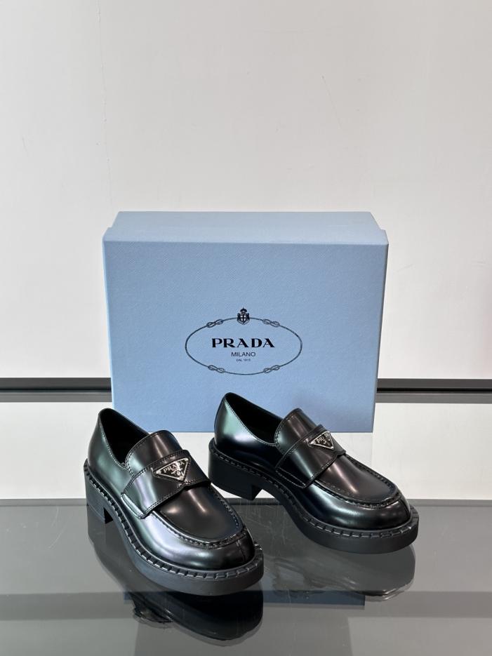 repliche,replica,perfette,siti di,affidabili,migliori siti,dove comprare,1:1,scarpe da ginnastica Contatore / Scarpe classiche con plateau Prada (6FKL0) repliche,replica,perfette,siti di,affidabili,migliori siti,dove comprare,1:1,scarpe da ginnastica Contatore / Scarpe classiche con plateau Prada (6FKL0)