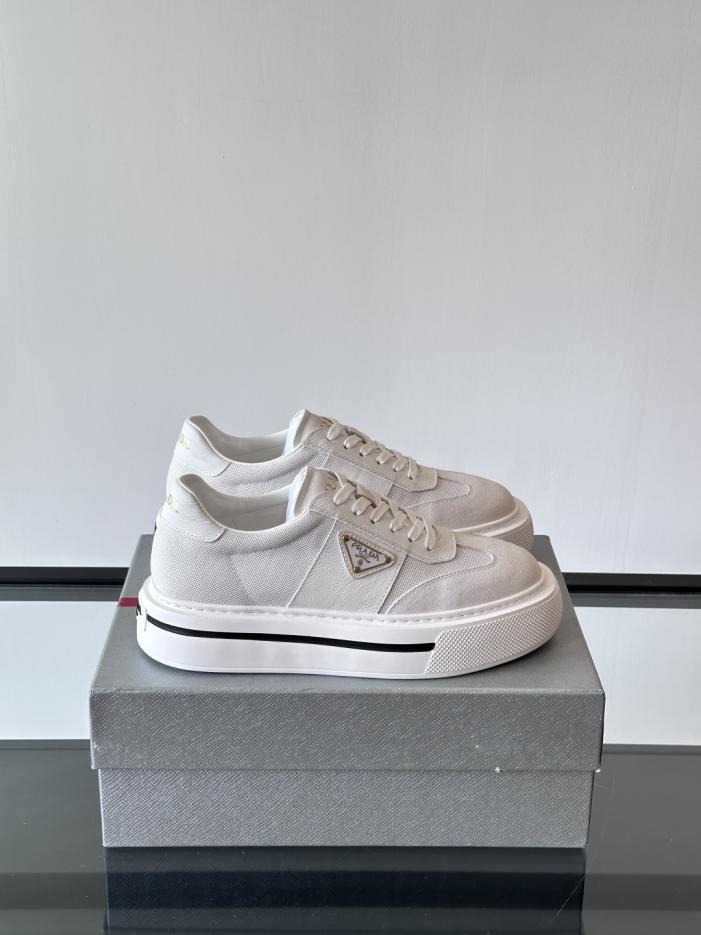 repliche,replica,perfette,siti di,affidabili,migliori siti,dove comprare,1:1,scarpe da ginnastica Contatore / Sneakers casual in pelle con lacci da uomo Prada (LADBJ) repliche,replica,perfette,siti di,affidabili,migliori siti,dove comprare,1:1,scarpe da ginnastica Contatore / Sneakers casual in pelle con lacci da uomo Prada (LADBJ)