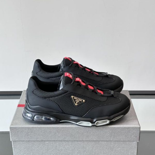 Contatore / Le nuove scarpe sportive casual in pelle con cuscinetto d'aria di Prada (N1C71)