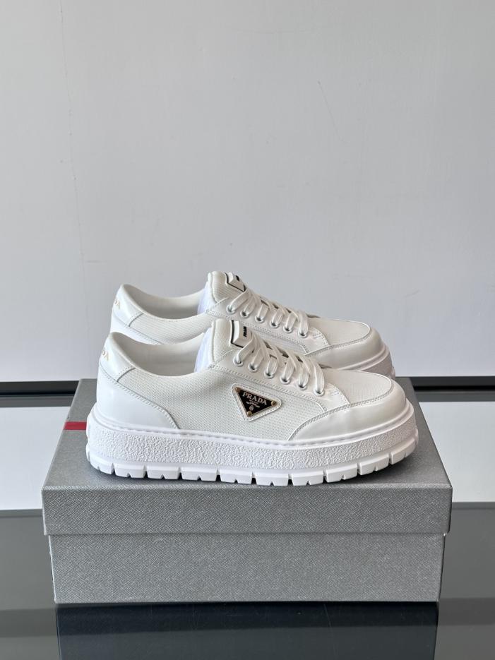 repliche,replica,perfette,siti di,affidabili,migliori siti,dove comprare,1:1,scarpe da ginnastica Contatore / Nuove scarpe sportive casual da uomo Prada (U6NC3) repliche,replica,perfette,siti di,affidabili,migliori siti,dove comprare,1:1,scarpe da ginnastica Contatore / Nuove scarpe sportive casual da uomo Prada (U6NC3)