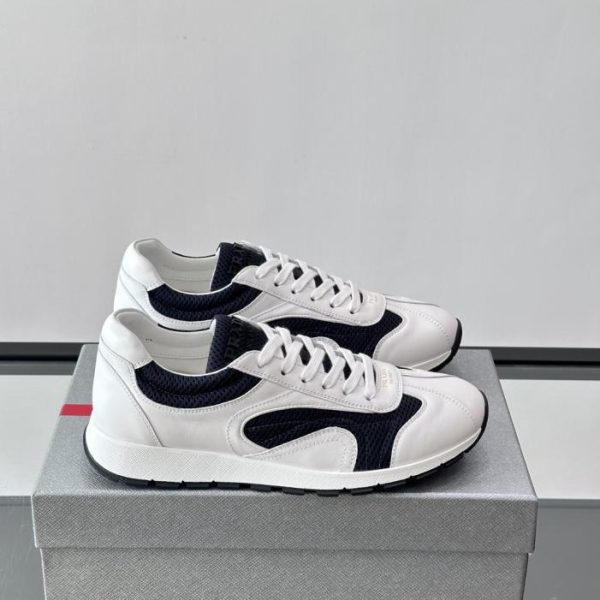 repliche,replica,perfette,siti di,affidabili,migliori siti,dove comprare,1:1,scarpe da ginnastica Contatore / Le nuove sneakers casual con plateau da uomo di Prada (XT3WM)