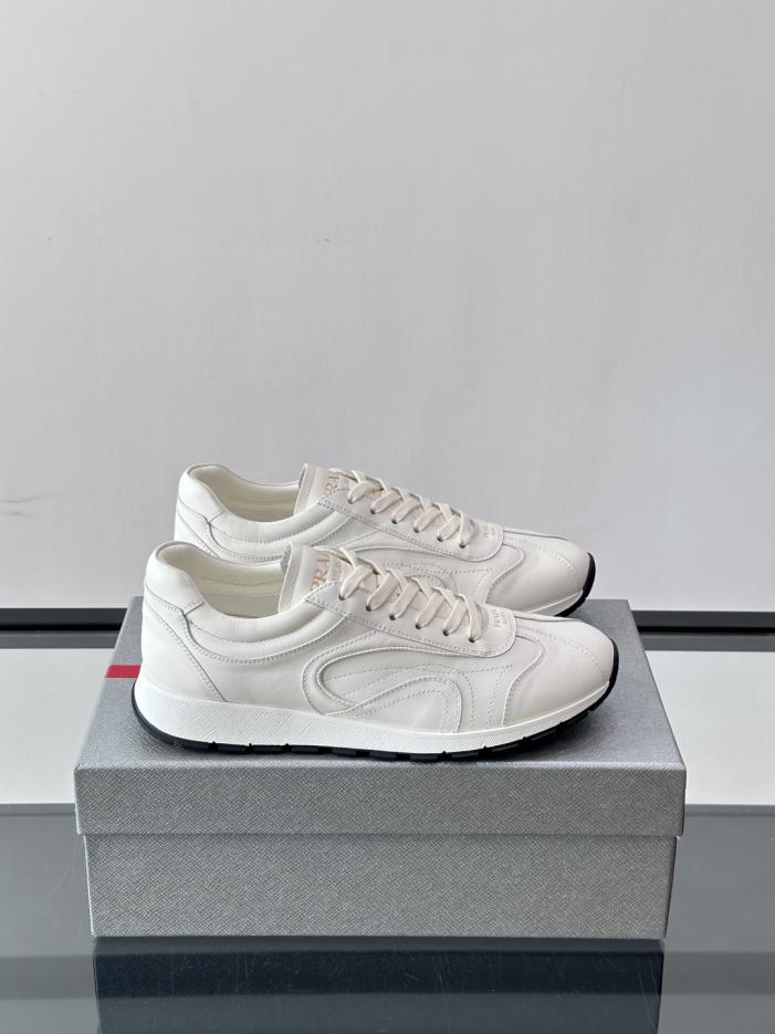 repliche,replica,perfette,siti di,affidabili,migliori siti,dove comprare,1:1,scarpe da ginnastica Contatore / Le nuove sneakers casual con plateau da uomo di Prada (A3SBS) repliche,replica,perfette,siti di,affidabili,migliori siti,dove comprare,1:1,scarpe da ginnastica Contatore / Le nuove sneakers casual con plateau da uomo di Prada (A3SBS)