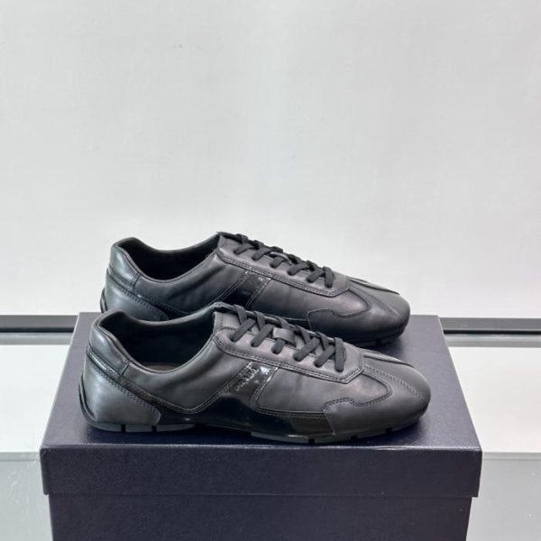 repliche,replica,perfette,siti di,affidabili,migliori siti,dove comprare,1:1,scarpe da ginnastica Contatore / Le nuove scarpe da guida da uomo di Prada (VFTFY)