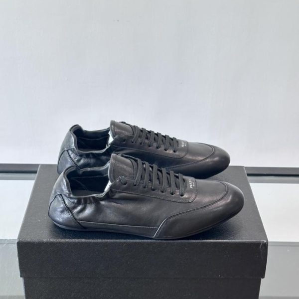 repliche,replica,perfette,siti di,affidabili,migliori siti,dove comprare,1:1,scarpe da ginnastica Contatore / Le nuove scarpe da guida da uomo di Prada (4R1BB)