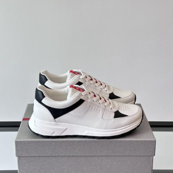 repliche,replica,perfette,siti di,affidabili,migliori siti,dove comprare,1:1,scarpe da ginnastica Contatore / Le nuove sneakers casual con plateau da uomo di Prada (6R5BR)