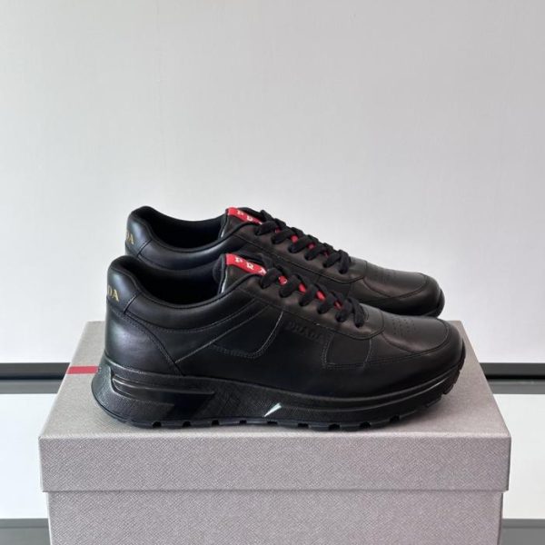 repliche,replica,perfette,siti di,affidabili,migliori siti,dove comprare,1:1,scarpe da ginnastica Contatore / Le nuove sneakers casual con plateau da uomo di Prada (9HTET)