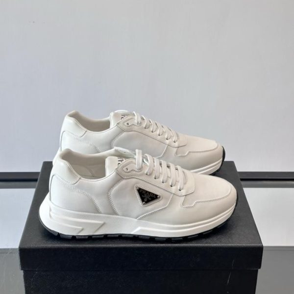 repliche,replica,perfette,siti di,affidabili,migliori siti,dove comprare,1:1,scarpe da ginnastica Contatore / Nuove scarpe sportive casual da uomo Prada (SCUB6)