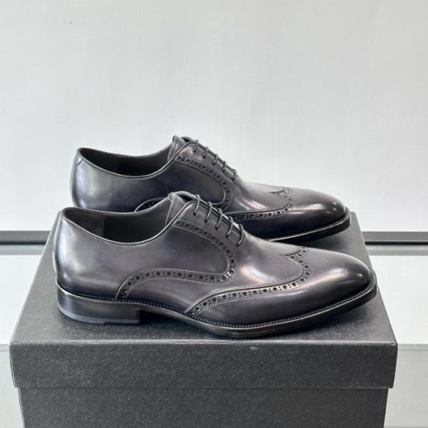 repliche,replica,perfette,siti di,affidabili,migliori siti,dove comprare,1:1,scarpe da ginnastica Contatore / Nuove scarpe casual in pelle con lacci da uomo di Prada (taglie 38, 45 e 46, 4KNR8)