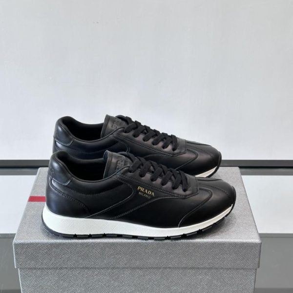 repliche,replica,perfette,siti di,affidabili,migliori siti,dove comprare,1:1,scarpe da ginnastica Contatore / Nuovi arrivi Prada Primavera/Estate: Sneakers Premium da uomo (RVB1Q)