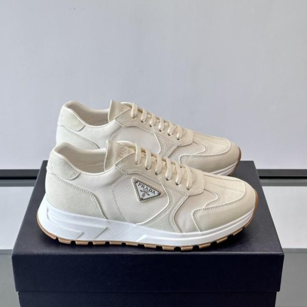 repliche,replica,perfette,siti di,affidabili,migliori siti,dove comprare,1:1,scarpe da ginnastica Contatore / Nuove sneakers casual in morbida pelle da uomo Prada (TFERR)