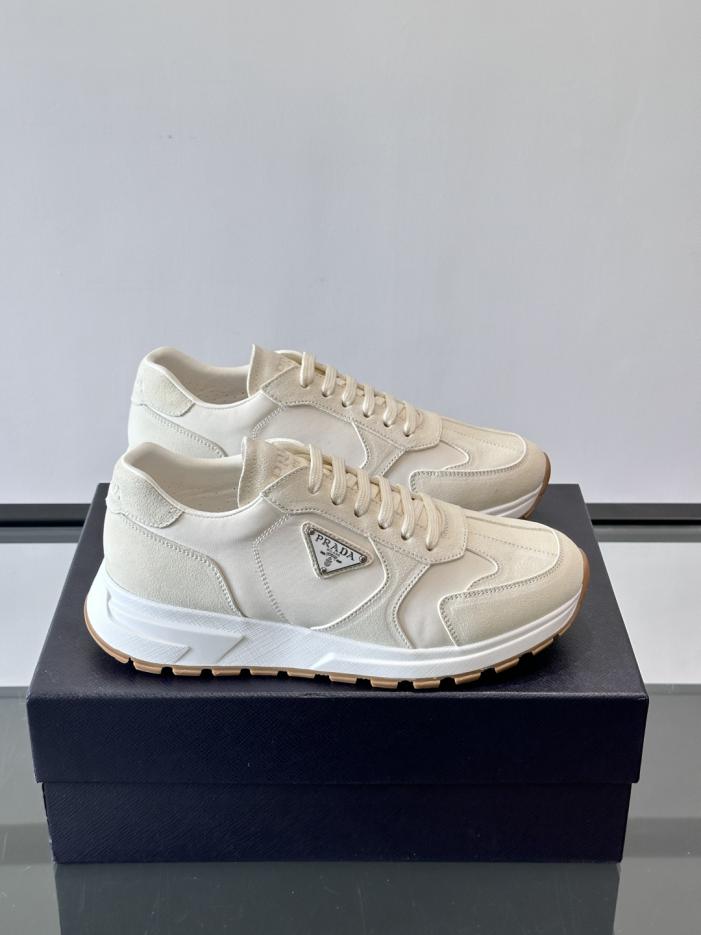 repliche,replica,perfette,siti di,affidabili,migliori siti,dove comprare,1:1,scarpe da ginnastica Contatore / Nuove sneakers casual in morbida pelle da uomo Prada (TFERR) repliche,replica,perfette,siti di,affidabili,migliori siti,dove comprare,1:1,scarpe da ginnastica Contatore / Nuove sneakers casual in morbida pelle da uomo Prada (TFERR)