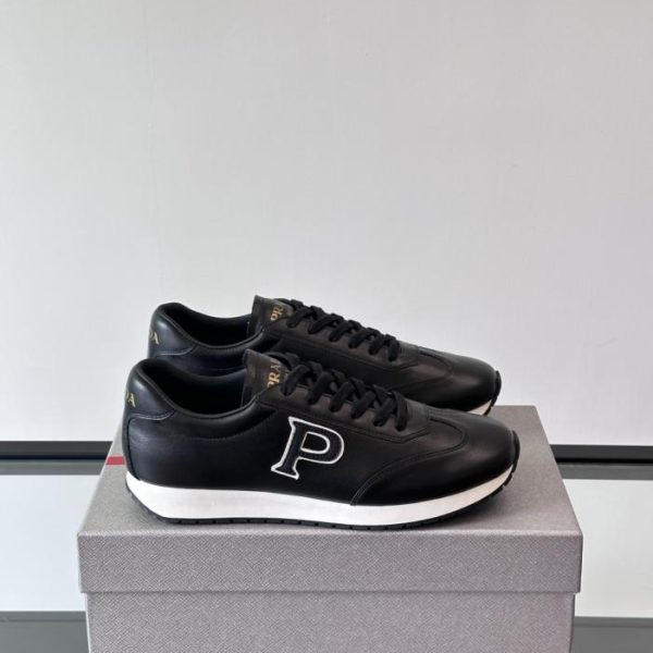 repliche,replica,perfette,siti di,affidabili,migliori siti,dove comprare,1:1,scarpe da ginnastica Contatore / Le nuove sneakers in pelle di Prada (511M1)
