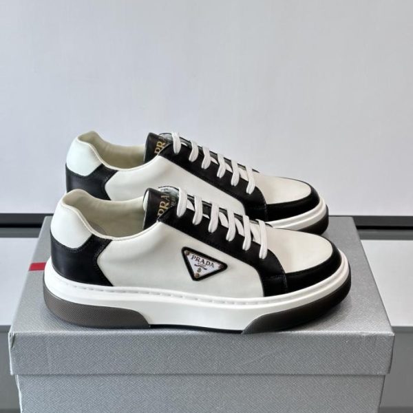 repliche,replica,perfette,siti di,affidabili,migliori siti,dove comprare,1:1,scarpe da ginnastica Contatore / Nuove sneakers casual in morbida pelle da uomo Prada (4U8CQ)