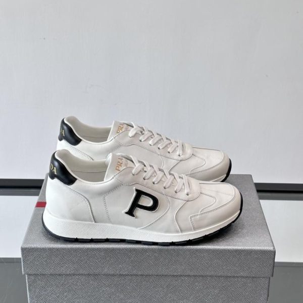 repliche,replica,perfette,siti di,affidabili,migliori siti,dove comprare,1:1,scarpe da ginnastica Contatore / Sneakers casual da uomo Prada (UM3BD)