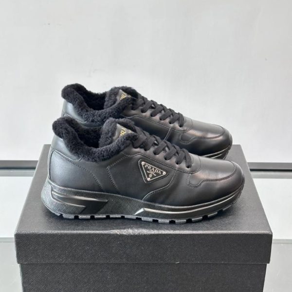 repliche,replica,perfette,siti di,affidabili,migliori siti,dove comprare,1:1,scarpe da ginnastica Contatore / Sneakers casual da uomo Prada premium in pelle con lacci (8Q2BU)