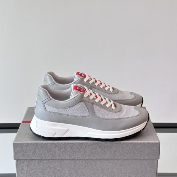 repliche,replica,perfette,siti di,affidabili,migliori siti,dove comprare,1:1,scarpe da ginnastica Contatore / Le nuove sneakers casual con plateau da uomo di Prada (SDKBO)