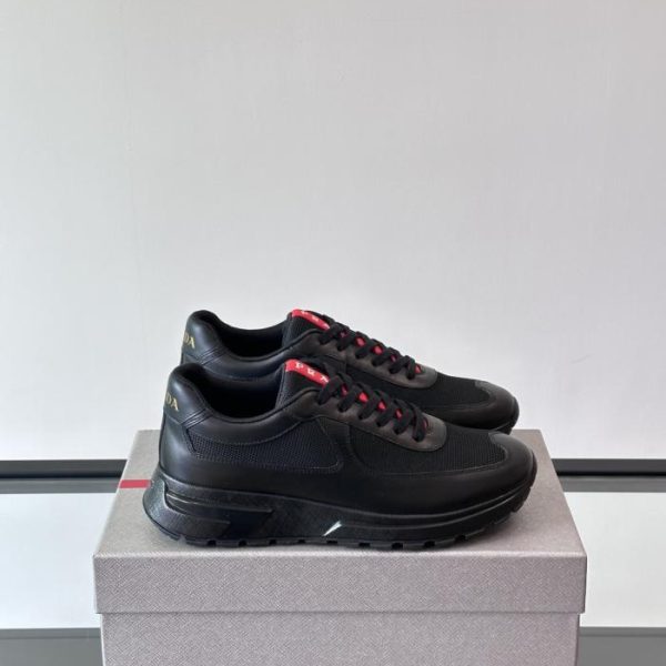 repliche,replica,perfette,siti di,affidabili,migliori siti,dove comprare,1:1,scarpe da ginnastica Contatore / Le nuove sneakers casual con plateau da uomo di Prada (YUVYL)