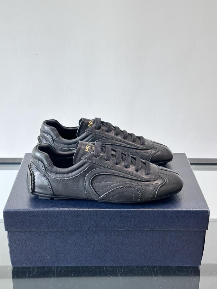 repliche,replica,perfette,siti di,affidabili,migliori siti,dove comprare,1:1,scarpe da ginnastica Contatore / Sneakers da uomo Prada Montecarlo con suola sottile (B5CTA) repliche,replica,perfette,siti di,affidabili,migliori siti,dove comprare,1:1,scarpe da ginnastica Contatore / Sneakers da uomo Prada Montecarlo con suola sottile (B5CTA)