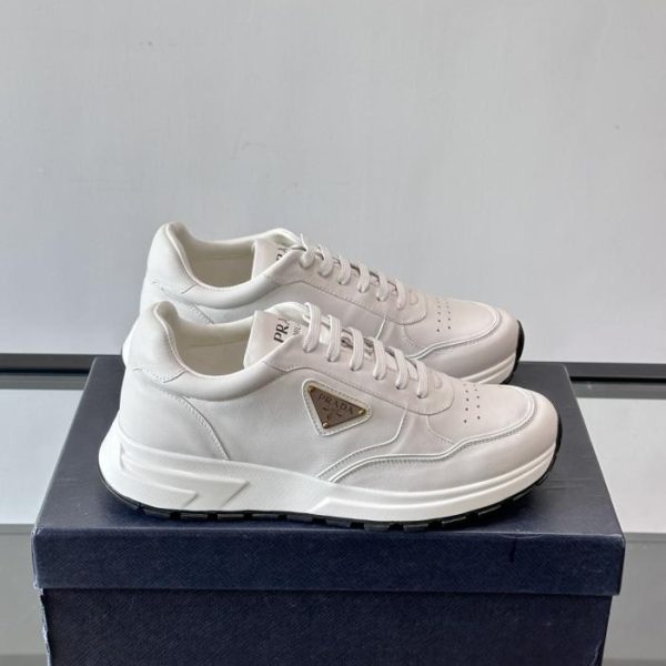 repliche,replica,perfette,siti di,affidabili,migliori siti,dove comprare,1:1,scarpe da ginnastica Contatore / Sneakers con plateau e logo triangolare da uomo Prada (MZLU4)