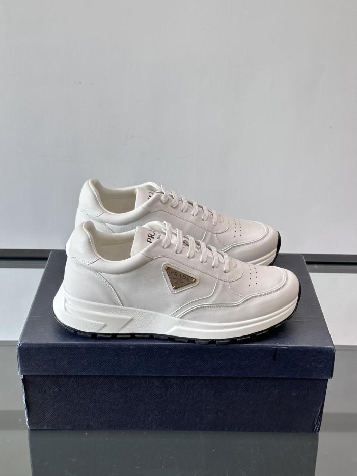 repliche,replica,perfette,siti di,affidabili,migliori siti,dove comprare,1:1,scarpe da ginnastica Contatore / Sneakers con plateau e logo triangolare da uomo Prada (MZLU4) repliche,replica,perfette,siti di,affidabili,migliori siti,dove comprare,1:1,scarpe da ginnastica Contatore / Sneakers con plateau e logo triangolare da uomo Prada (MZLU4)