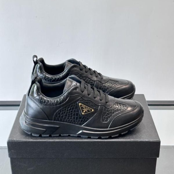 repliche,replica,perfette,siti di,affidabili,migliori siti,dove comprare,1:1,scarpe da ginnastica Contatore / Le nuove sneakers casual da uomo in morbida pelle di Prada (XECAG)