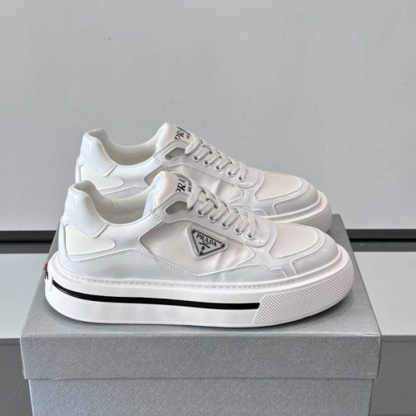 repliche,replica,perfette,siti di,affidabili,migliori siti,dove comprare,1:1,scarpe da ginnastica Contatore / Scarpe sportive da uomo di alta qualità del marchio originale Prada (YI45H)