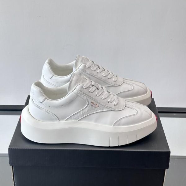 repliche,replica,perfette,siti di,affidabili,migliori siti,dove comprare,1:1,scarpe da ginnastica Contatore / Sneakers casual Prada da uomo con plateau patchwork (E984C)