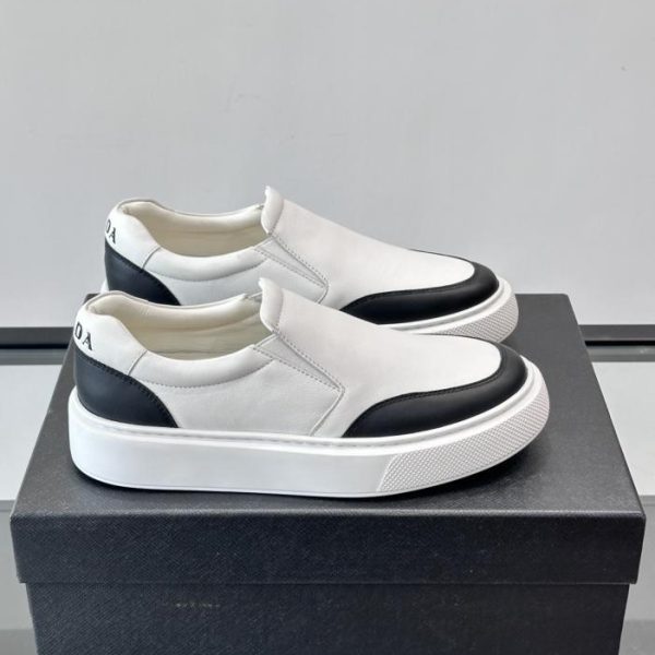 repliche,replica,perfette,siti di,affidabili,migliori siti,dove comprare,1:1,scarpe da ginnastica Contatore / Nuove scarpe casual slip-on da uomo Prada (XY17N)