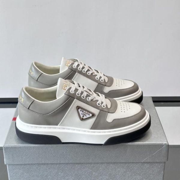 repliche,replica,perfette,siti di,affidabili,migliori siti,dove comprare,1:1,scarpe da ginnastica Contatore / Scarpe casual Prada in vera pelle (EBB7G)
