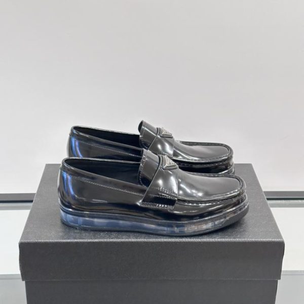 repliche,replica,perfette,siti di,affidabili,migliori siti,dove comprare,1:1,scarpe da ginnastica Contatore / Scarpe casual in pelle ammortizzate da uomo Prada (78BBL)