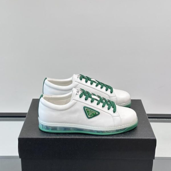 repliche,replica,perfette,siti di,affidabili,migliori siti,dove comprare,1:1,scarpe da ginnastica Contatore / Le nuove scarpe sportive casual in pelle con suola in gomma trasparente di Prada (ZQV2X)