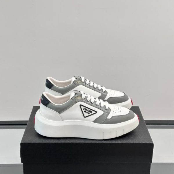repliche,replica,perfette,siti di,affidabili,migliori siti,dove comprare,1:1,scarpe da ginnastica Contatore / Sneakers casual Prada da uomo con plateau patchwork (10B2N)