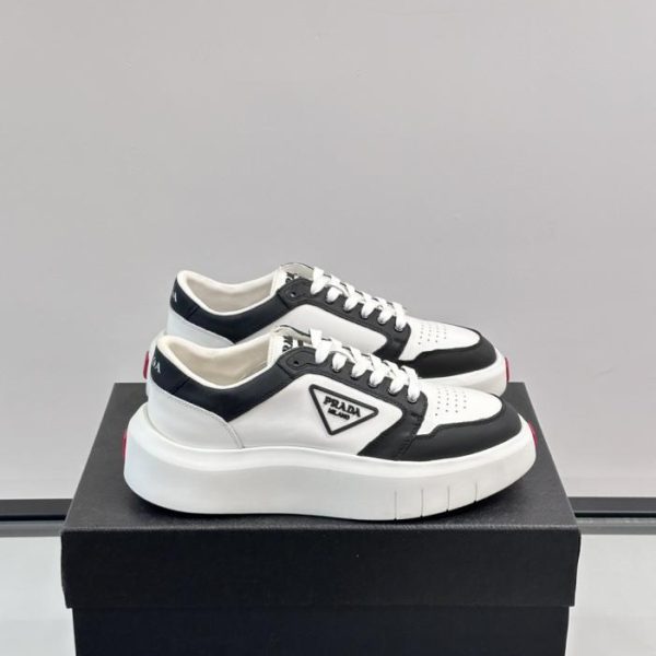 repliche,replica,perfette,siti di,affidabili,migliori siti,dove comprare,1:1,scarpe da ginnastica Contatore / Sneakers casual Prada da uomo con plateau patchwork (X9D8T)
