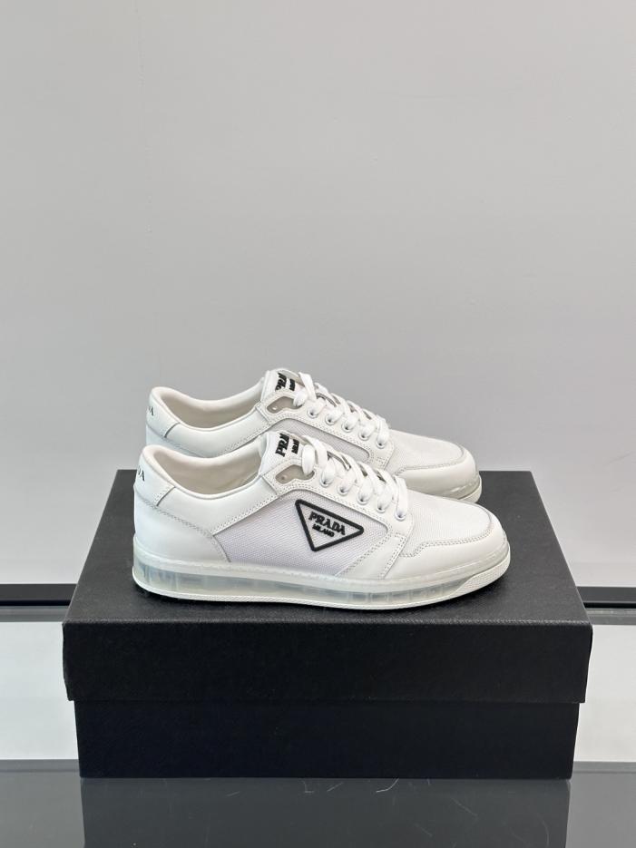 repliche,replica,perfette,siti di,affidabili,migliori siti,dove comprare,1:1,scarpe da ginnastica Contatore / Le nuove scarpe sportive casual in pelle con suola in gomma trasparente di Prada (1QSXS) repliche,replica,perfette,siti di,affidabili,migliori siti,dove comprare,1:1,scarpe da ginnastica Contatore / Le nuove scarpe sportive casual in pelle con suola in gomma trasparente di Prada (1QSXS)