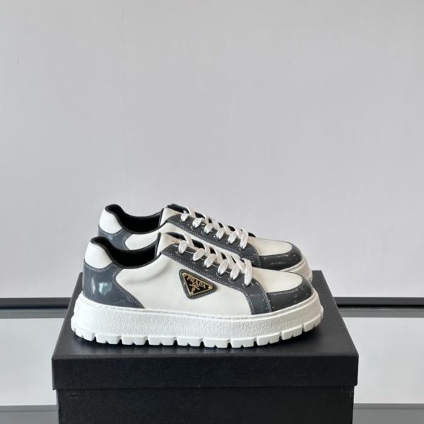 repliche,replica,perfette,siti di,affidabili,migliori siti,dove comprare,1:1,scarpe da ginnastica Contatore / Nuove scarpe sportive casual da uomo Prada (4SYKV)