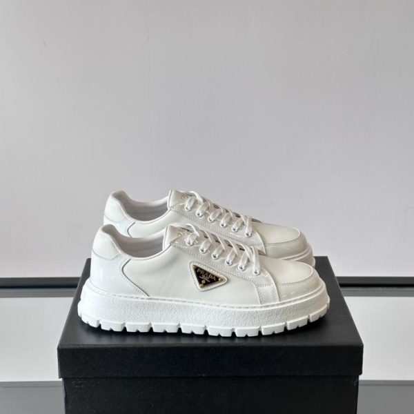 repliche,replica,perfette,siti di,affidabili,migliori siti,dove comprare,1:1,scarpe da ginnastica Contatore / Nuove scarpe sportive casual da uomo Prada (GJVRV)