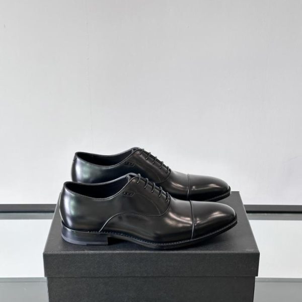 repliche,replica,perfette,siti di,affidabili,migliori siti,dove comprare,1:1,scarpe da ginnastica Contatore / Le nuove scarpe in vernice di Prada (OV0HZ)
