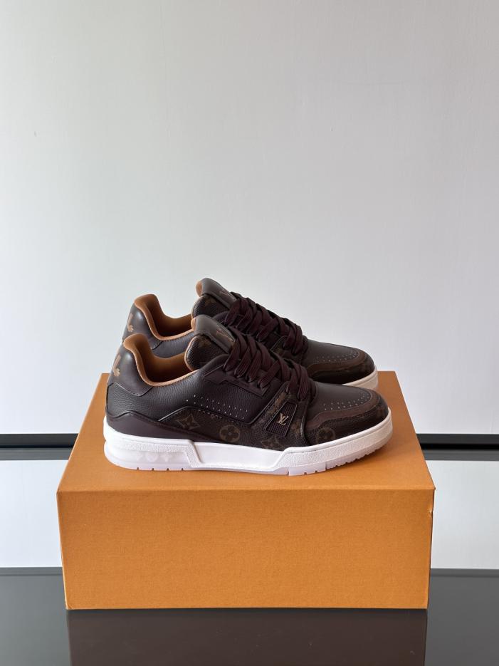 repliche,replica,perfette,siti di,affidabili,migliori siti,dove comprare,1:1,scarpe da ginnastica Nuove sneakers da uomo LV TRAINER (3HS3A) repliche,replica,perfette,siti di,affidabili,migliori siti,dove comprare,1:1,scarpe da ginnastica Nuove sneakers da uomo LV TRAINER (3HS3A)