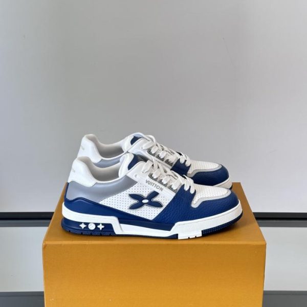 Contatore / Le ultime sneakers della collezione Louis Vuitton (AQTGD)
