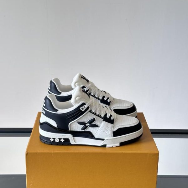 Contatore / Le nuove sneakers di Louis Vuitton (CGLHI)