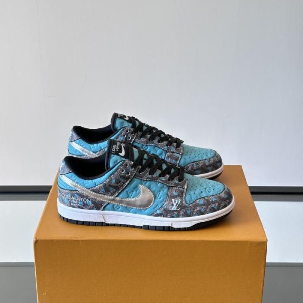 Contatore / Sneakers casual basse in collaborazione LV x Nike (MNWYF)